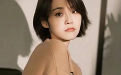 车里 日得披头散发